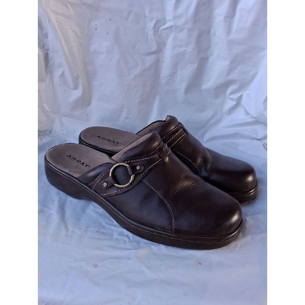 ARRAY Chocolate Brown Leather Slip-On Clogs with Brass Ring Size 9.5M